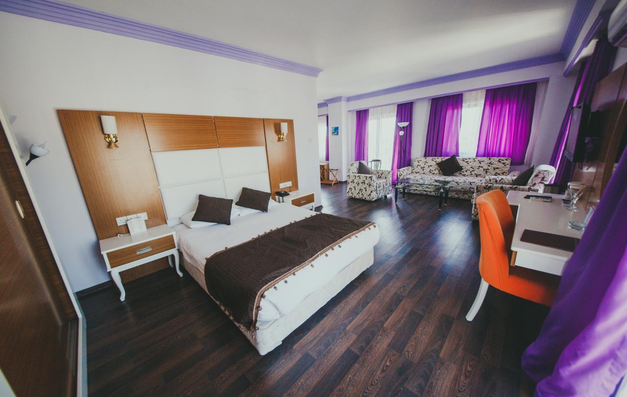 City Royal Hotel And Casino Nikosia Exterior foto