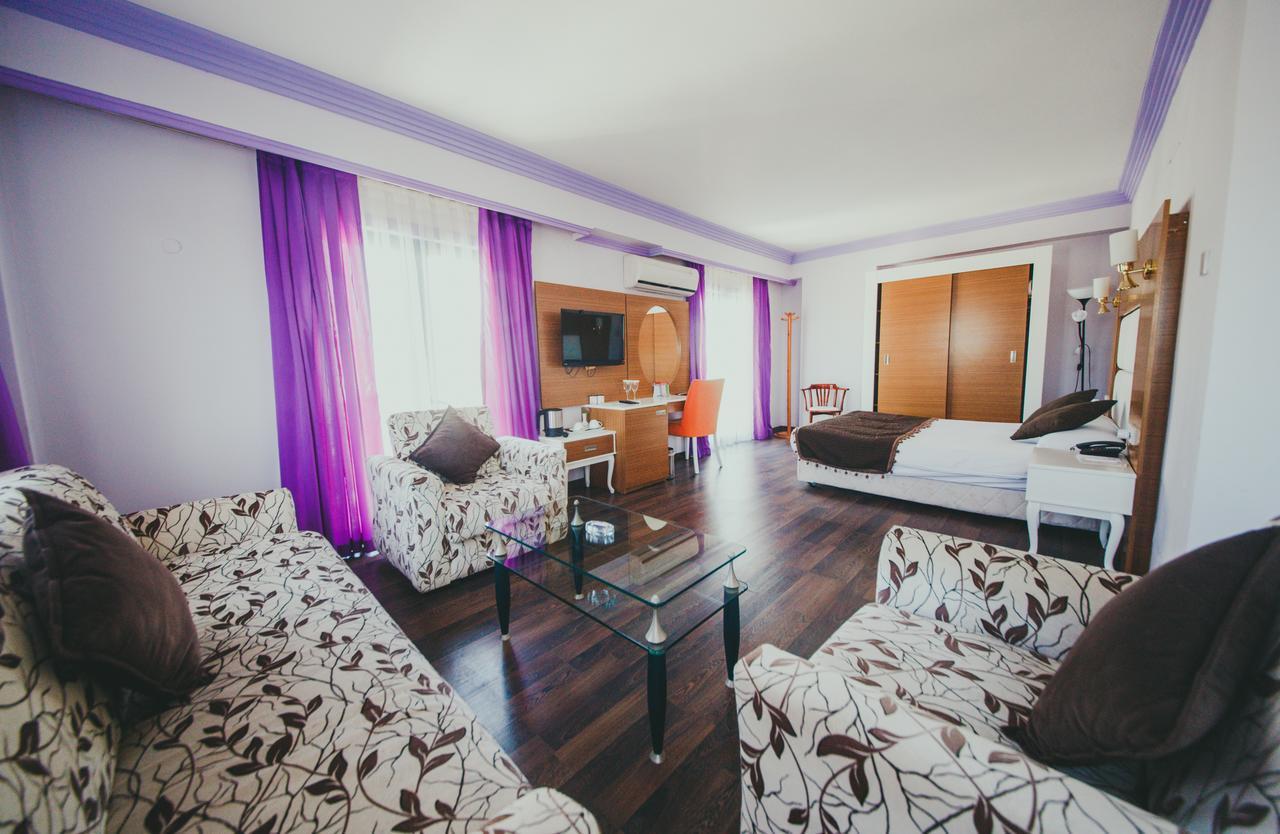 City Royal Hotel And Casino Nikosia Exterior foto