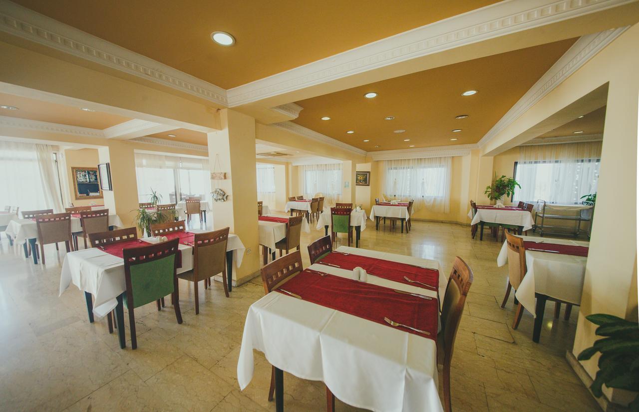 City Royal Hotel And Casino Nikosia Exterior foto